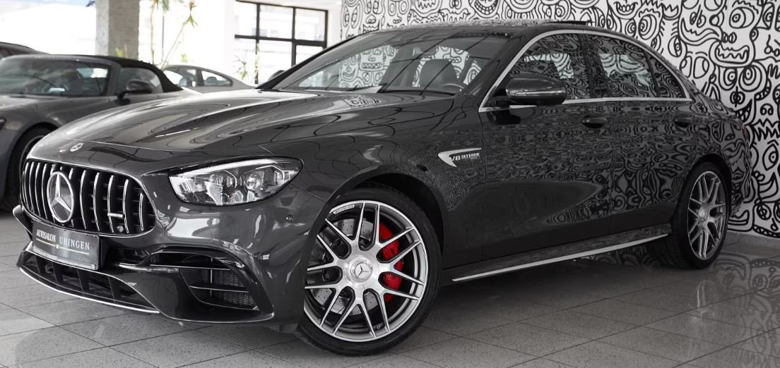 Mercedes-Benz E 63 AMG S PERFORMANCE